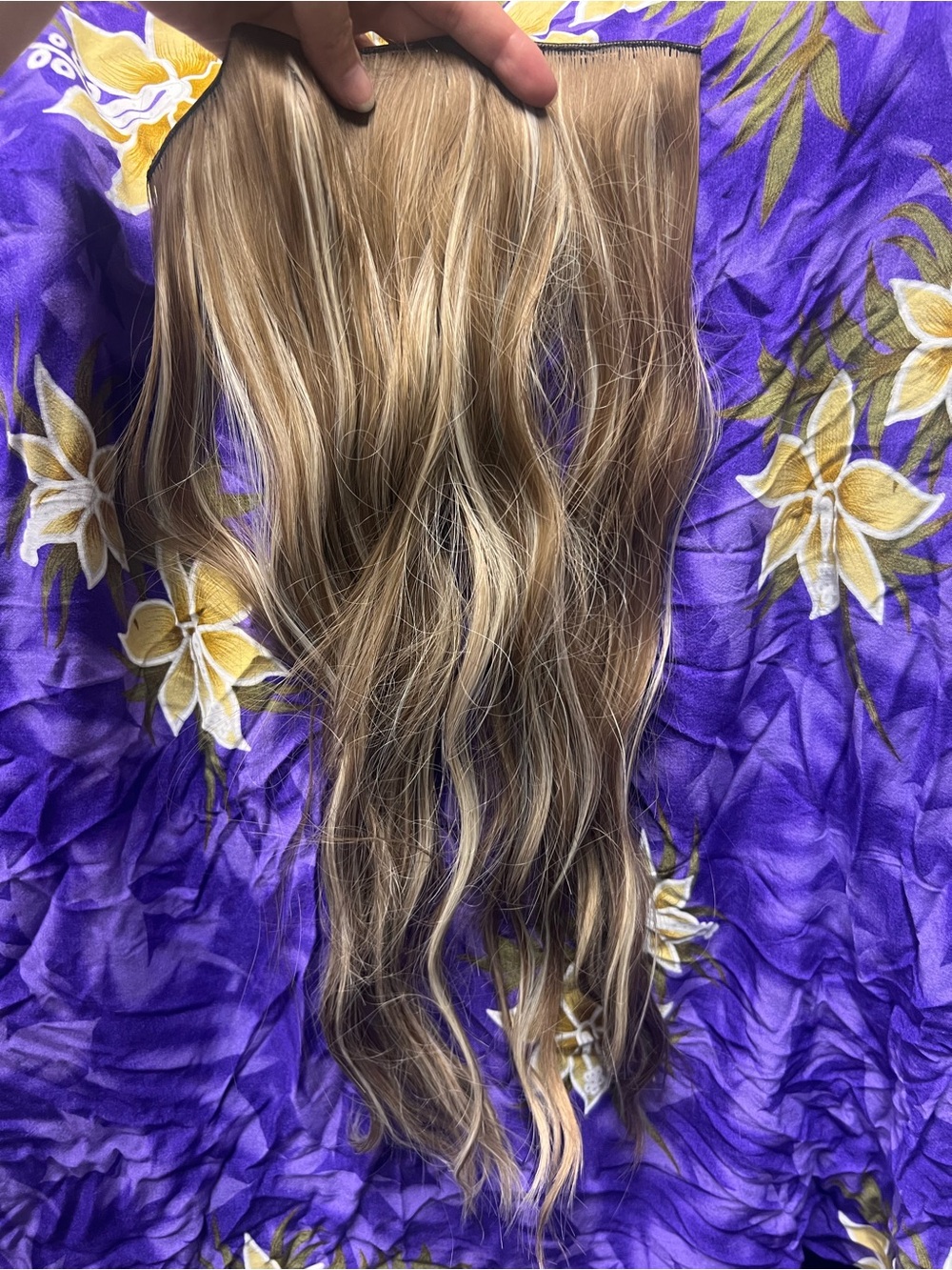 Blonde Brown Wavy Clip-In Hair Extension - Natural-Look Blend